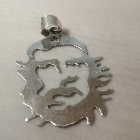 Jewelry - Vintage Che Guevara 925 pendant